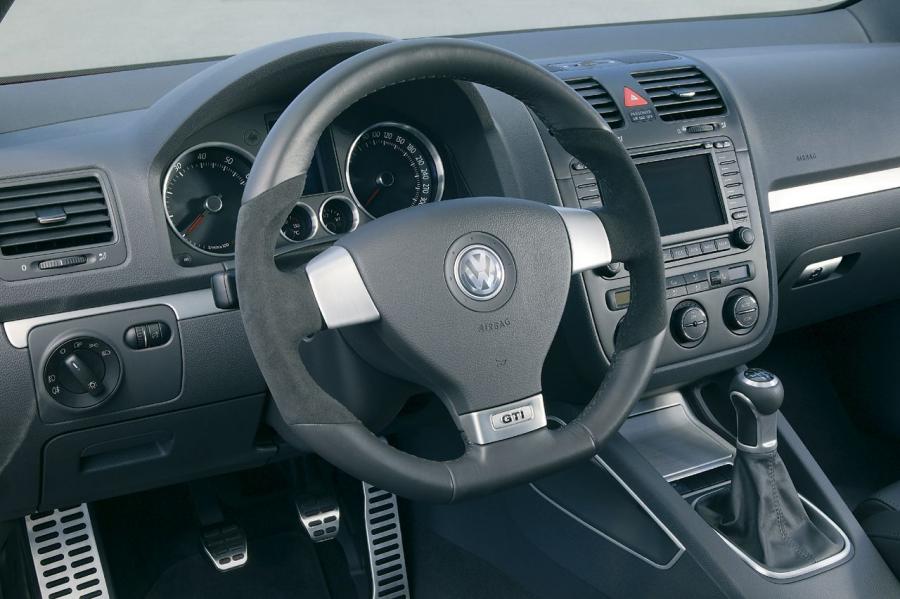  Volkswagen Polo 2002 года  (фото 30 из 31)